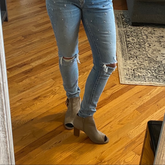 Heeled Fringe Ankle Booties - Picture 4 of 8